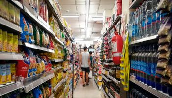 La inflación de mayo fue de 1,5 % y es el índice más bajo desde 2020: importante caída en frutas y verduras