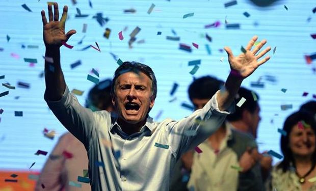 Los argentinos eligieron hoy a su futuro presidente, en el primer ballottage de la historia