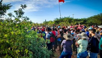Justiça ordena desocupação da Embrapa pelo MST