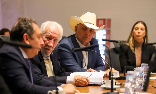 Empresa americana vai investir R$ 2,3 bilhões em fábrica de SAF no Paraná
