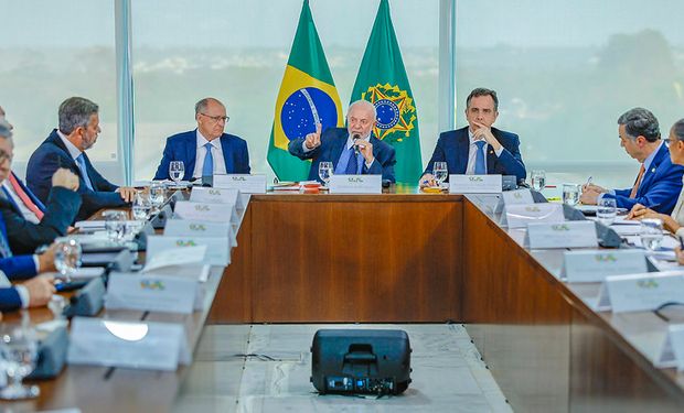 Após reunião, Governo Federal destinou mais de R$ 514 milhões extras para combate a incêndios. (Foto: Ricardo Stuckert / PR)