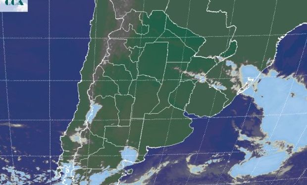 En la imagen satelital pueden apreciarse los cielos despejados o con coberturas parciales y menores que dominan en gran parte del país.