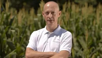 Agrogalaxy tem queda de 80% em receita e lucro, mas celebra prejuízo menor no EBITDA