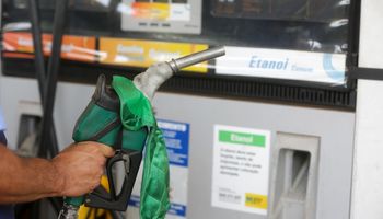 Mesmo com bom ritmo de negociações, cotações do etanol caem no mês de maio