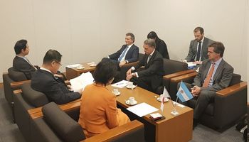 Etchevehere finalizó su visita a Japón y parte rumbo a China