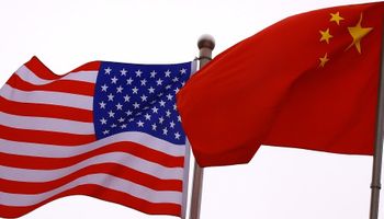 China confirma acordo com EUA para conter guerra comercial: “mantivemos nossa palavra”