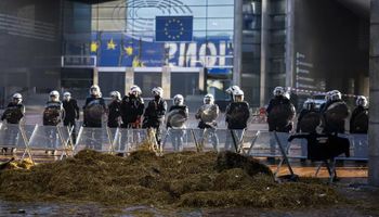 Apesar dos protestos, Europa aprova regras mais duras sobre emissões no agro