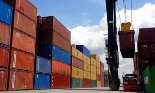 Para sostener la actividad, crecen más las importaciones que las exportaciones