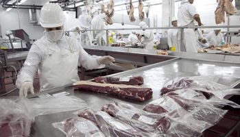 Productores autoconvocados repudiaron la intervención en el comercio de la carne