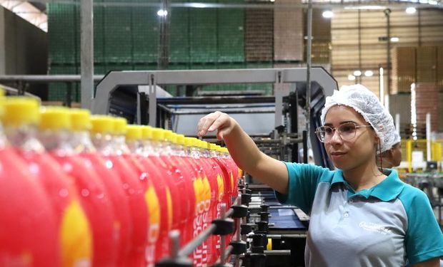 Agroindústria recua 1% em julho e acumula queda de 0,6% em 2025, aponta FGVAgro