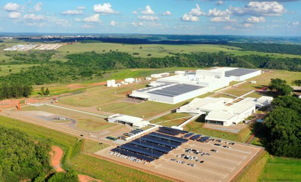 Jacto acaba de inaugurar a primeira fábrica a utilizar 5G no setor de maquinários agrícolas da América Latina. (foto - Jacto)