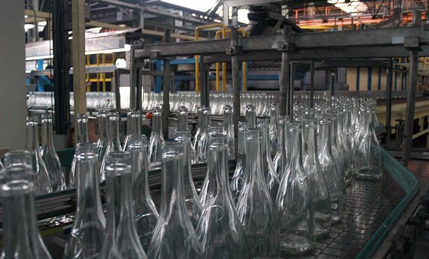 Cepo argentino: reclaman "medidas urgentes" ante el faltante de envases de vidrio