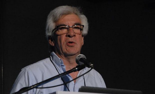 "Argentina produce el 16% de la soja del mundo y sólo el 2,4% del conocimiento científico", aseguró Roberto Benech Arnold.