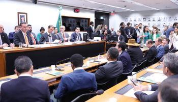 Ministro Fávaro vai transferir sede do Mapa para o Rio Grande do Sul