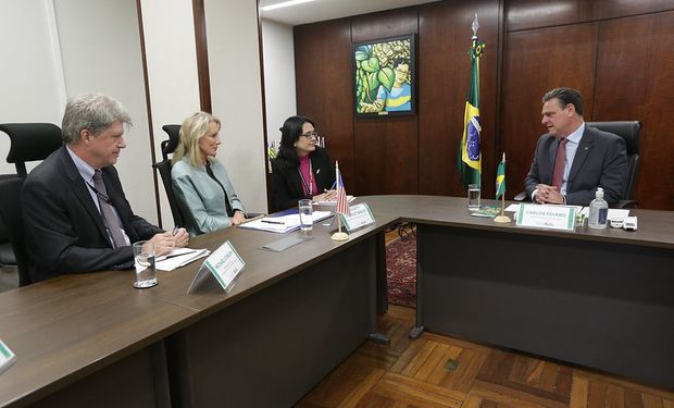 Embaixadora ressaltou que ambos países se preocupam com as mesmas causas de sustentabilidade. (Foto - Guilherme Martimon/Mapa)