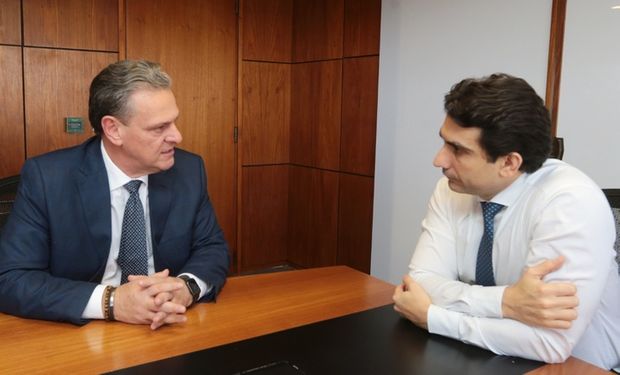 Fávaro negocia mais linhas dolarizadas para Plano Safra no Banco Central