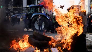 Produtores europeus sobem o tom de protestos após 17 dias