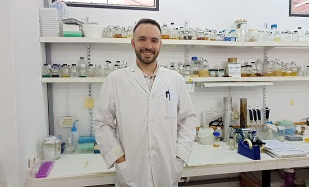 El biotecnólogo argentino que encontró la solución a una gran amenaza para el sector ganadero