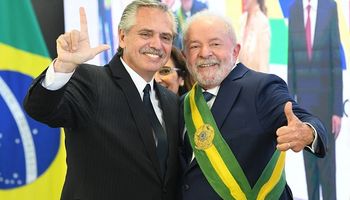 Lula trata com presidente da Argentina a criação de moeda comum e crédito para gasoduto