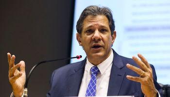 Governo adia pauta sobre aumento da meta de inflação