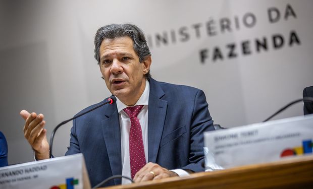 Governo Lula eleva IOF e congela R$ 31,3 bilhões do Orçamento