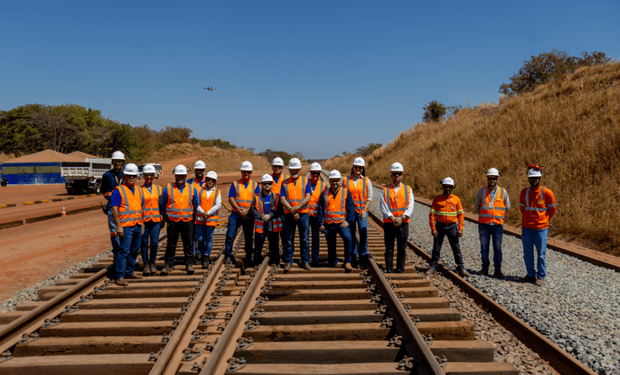 Ferrovia do Centro-Oeste: obras avançam em GO e já têm data para chegar no MT