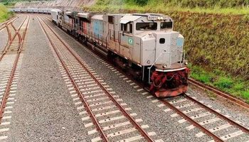 Devido ao mau tempo, inauguração da Ferrovia Norte-Sul é cancelada