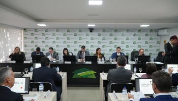 Bancadas articulam derrubada de vetos e defendem segurança jurídica para Fiagros e FIIs no Congresso