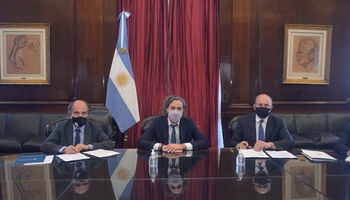El Banco Nación lanzó junto a Santa Fe un "histórico" programa de financiamiento por $ 26.500 millones: qué ofrece al campo