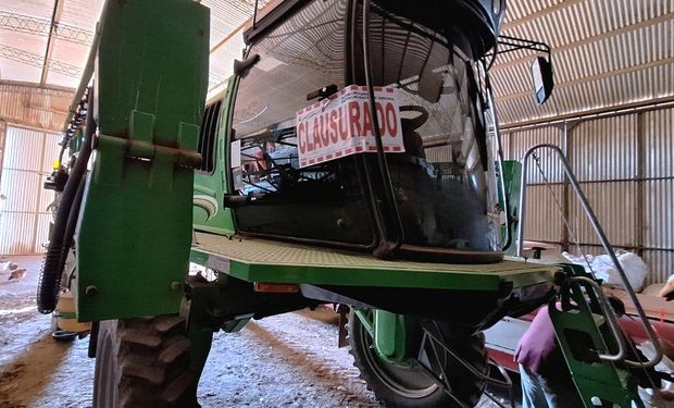 Clausuran dos pulverizadoras y cuatro depósitos de fitosanitarios por no estar habilitados