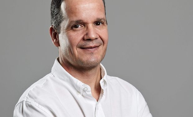 “Além de evitar as misturas de tanque, o Premio® Star tem amplo espectro de controle, longo residual e tem como referência o lagarticida Rynaxypir, um potente inseticida, para alta performance em percevejos”, ressalta Sérgio Catalano, gerente de inseticidas da FMC.