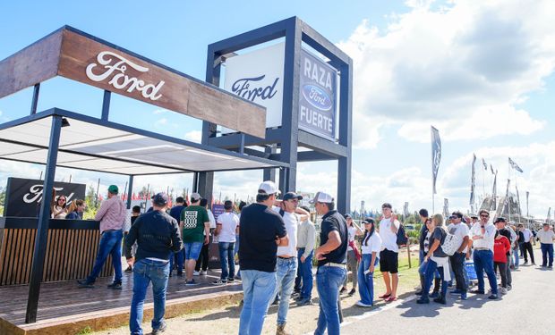 La increíble experiencia que viven los clientes de Ford en Expoagro 2025