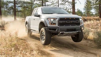 Ford fabricará una camioneta con más de 700 caballos de potencia