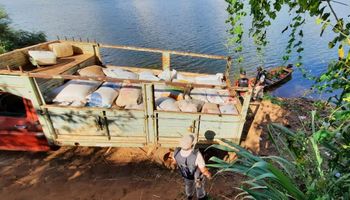 Prefectura secuestró otro cargamento de 4.500 kilos de soja en Misiones