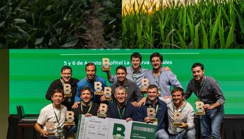 Como "MasterChef" pero del agro, este es el grupo de asesores campeón de la Argentina: cómo logar US$ 95 más por hectárea en maíz y US$ 59 en soja