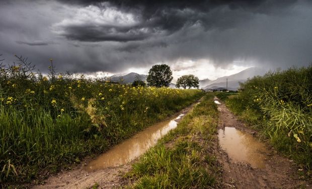 Chuva, ventos e frente fria: veja como fica o tempo no fim de semana