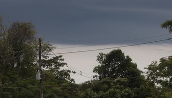 Frente fria avança no fim de semana, provoca temporais no Sul e espalha chuva pelo Brasil