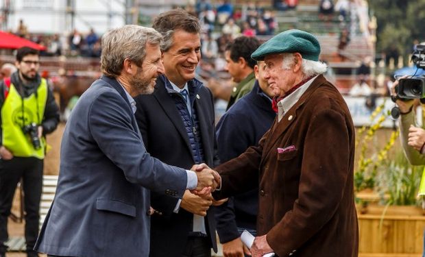 Frigerio visitó l​a Exposición Rural de Palermo.