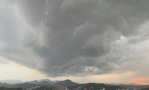 Frente fria muda o clima e alivia calor recorde em várias partes do Brasil