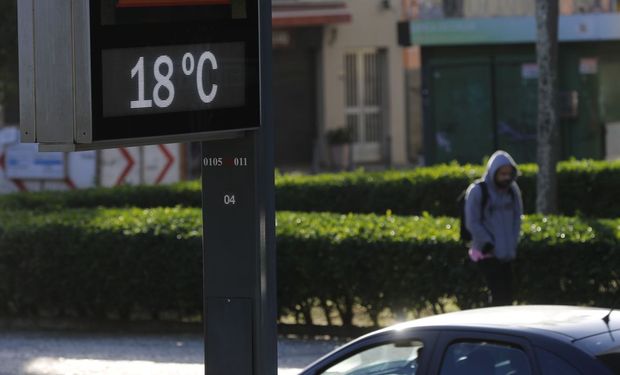 No Forte de Copacabana, ontem a tarde, Inmet captou rajadas de até 72 km/h. (Foto: Agência Brasil)