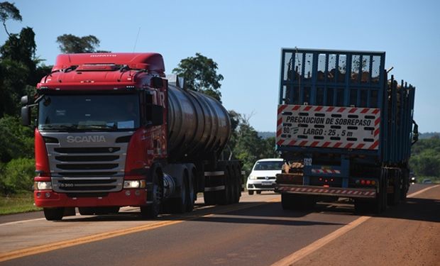 Con una fuerte suba en el precio de los neumáticos, los costos del transporte aumentaron 2,44% en enero