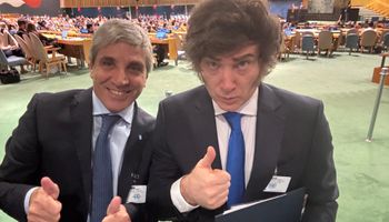 Caputo ratificó que no habrá modificaciones en el esquema cambiario: "Se va a conservar exactamente igual"