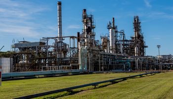 Buscan exportar US$ 600 millones al año: la empresa de biocombustibles que apunta a la aeronavegación