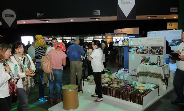 Abastecer de alimentos a 600 millones de personas en 2020 requiere definir la agenda tecnológica agroindustrial de los próximos años.