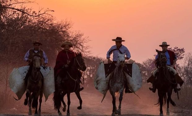 9 de julio: un grupo de gauchos viajará 1200 kilómetros hasta San Nicolás para reivindicar a Güemes