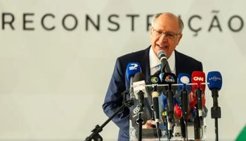 Alckmin viaja ao México para ampliar comércio e enfrentar impacto do tarifaço dos EUA