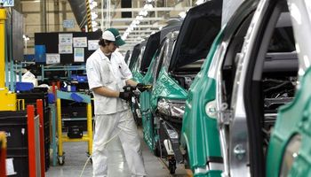 Eliminación de retenciones: la industria automotriz no pagará derechos de exportación en 2022