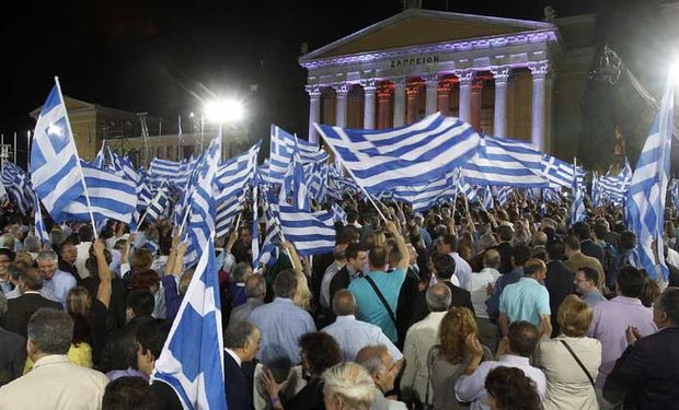 Para Atenas, el objetivo del referendo es que el pueblo rechace las "duras" condiciones exigidas por los acreedores.