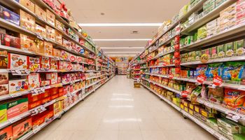 Se reglamentó la Ley de Góndolas: pymes y agricultura familiar tendrán su espacio en los supermercados