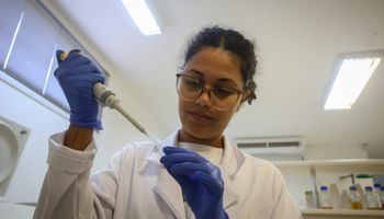 Governo de SP propõe nova estrutura para carreira de pesquisador em meio à crise com o setor